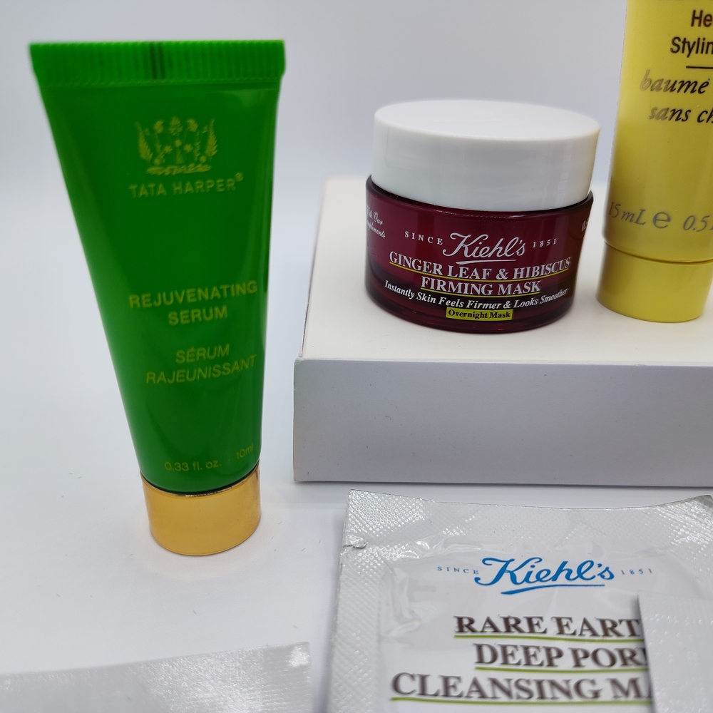 Giorgio Armani Velvet Beauty Bag,  Kiehl’s Oribe Kerastase Tata Harper Samples - Picture 6 of 9